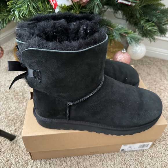 UGG Mini Bailey Bow II Water-Resistant Booties - Picture 5 of 7